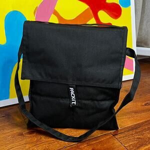 Black insulated freezer bag with